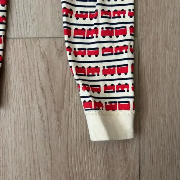 Hanna Andersson Kids Pajamas Train Red and White PJ Set 6/7 - Picture 2 of 5